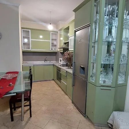 Buneci Tirana